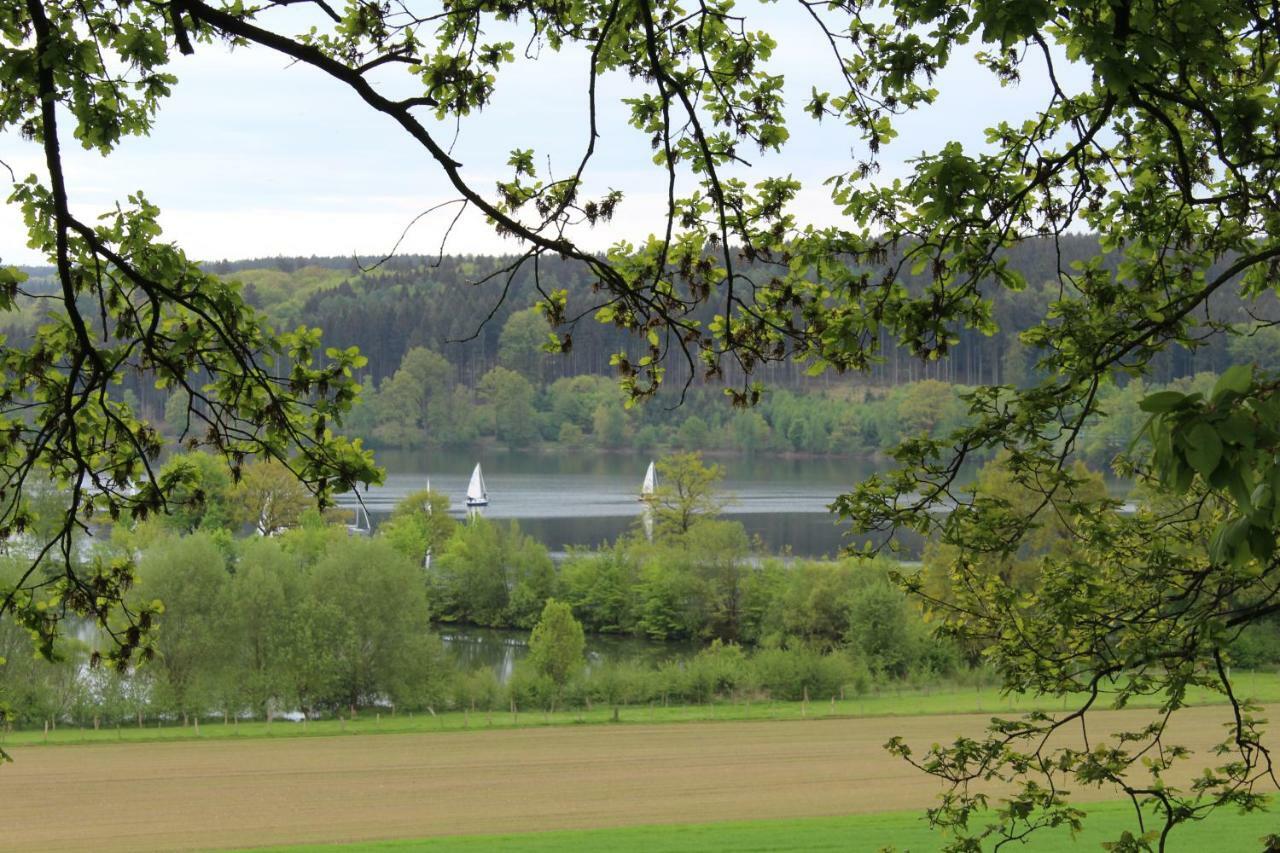 Ferienwohnung "Am Fischteich" Moehnesee Exterior photo